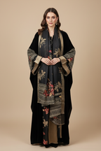 A12 – طقم بشت مخملي أسود وذهبي من ثلاث قطع