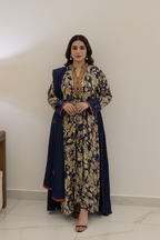 A55 – دراعة مطبعة بنقوش زهور – طقم قطعتين